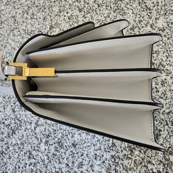 BNWT–Slightly Imperfect [ Marni Medium Trunk Shoulder Bag ✨](#186) - Picture 14 of 15